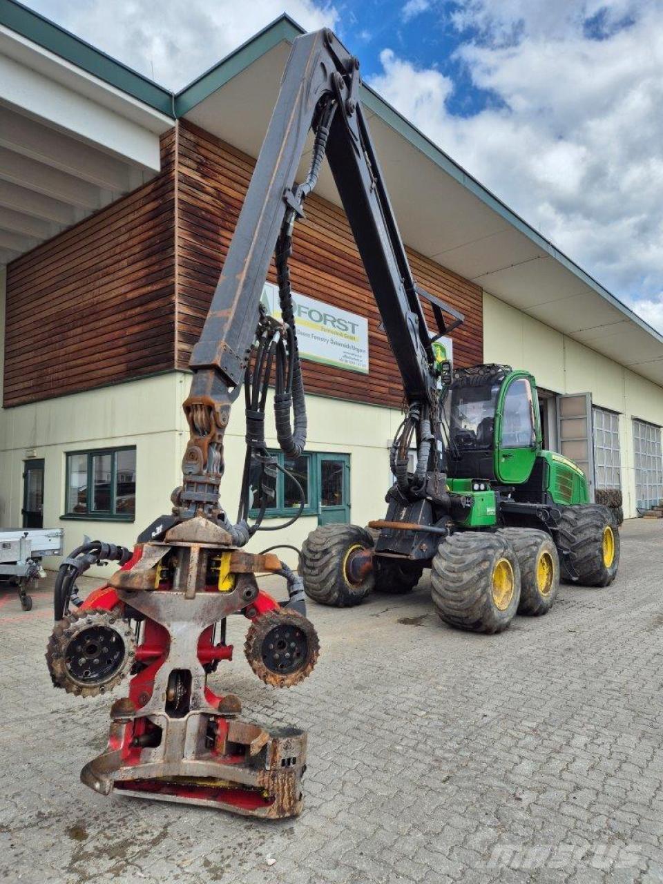 John Deere 1070 E Abatteuse