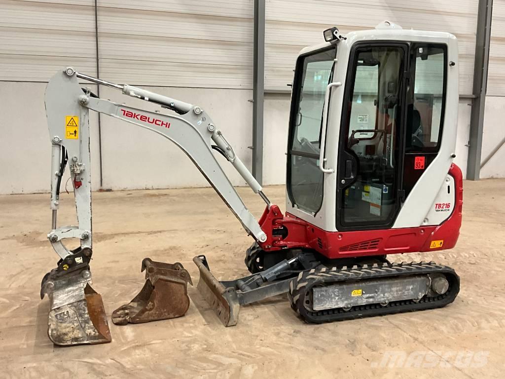 Takeuchi TB 216 Mini pelle < 7t