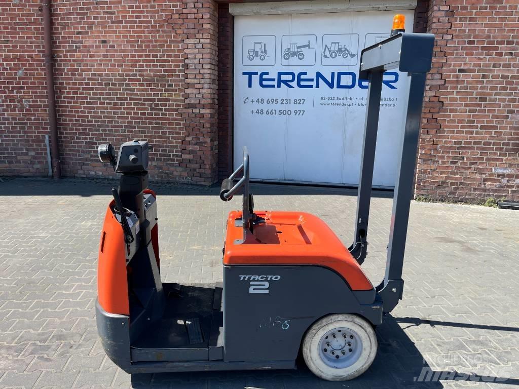 Toyota 4 CB TY 2 Chariot remorqueur