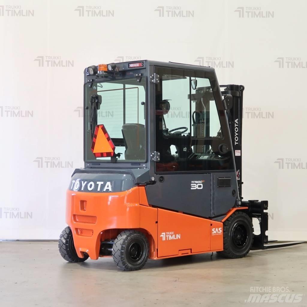 Toyota 8FBMT30 Chariots élévateurs électriques
