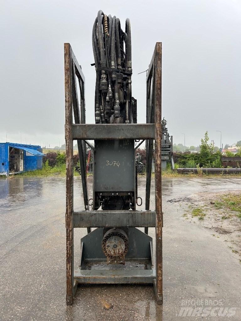 Liebherr LRB 125 Vibreur hydraulique