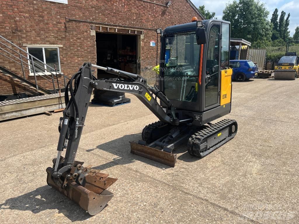 Volvo EC 18 E Mini pelle < 7t