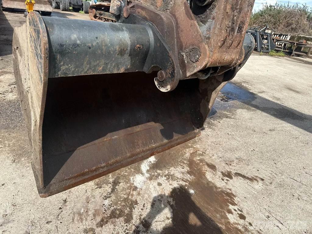 Volvo EC200 Pelle sur chenilles
