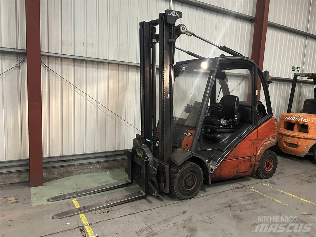 Linde H25T Chariots GPL