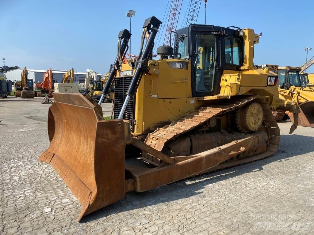 CAT D6T NVT Bouteurs sur chenilles