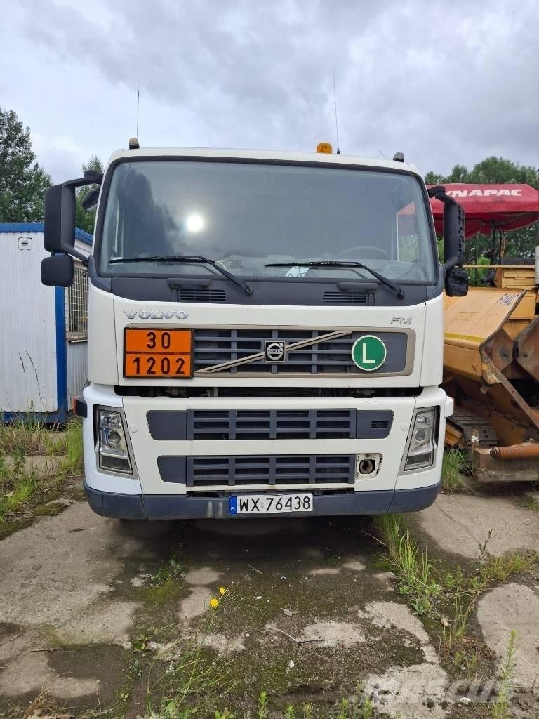  Volvo/Stokota FM/CS Motrici cisterna