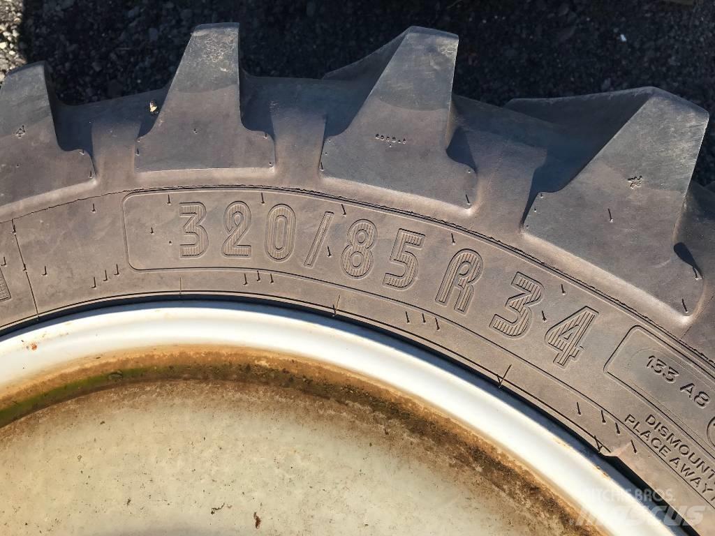  Misc Row Crop Welded Pneus, roues et jantes