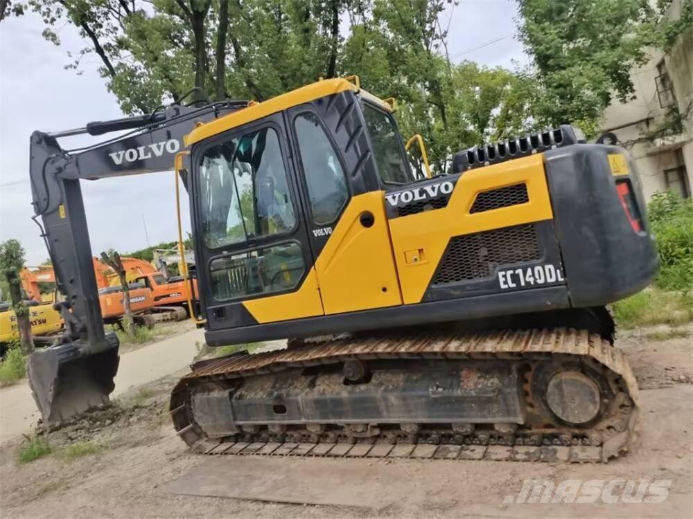 Volvo EC 210 D Pelle sur chenilles