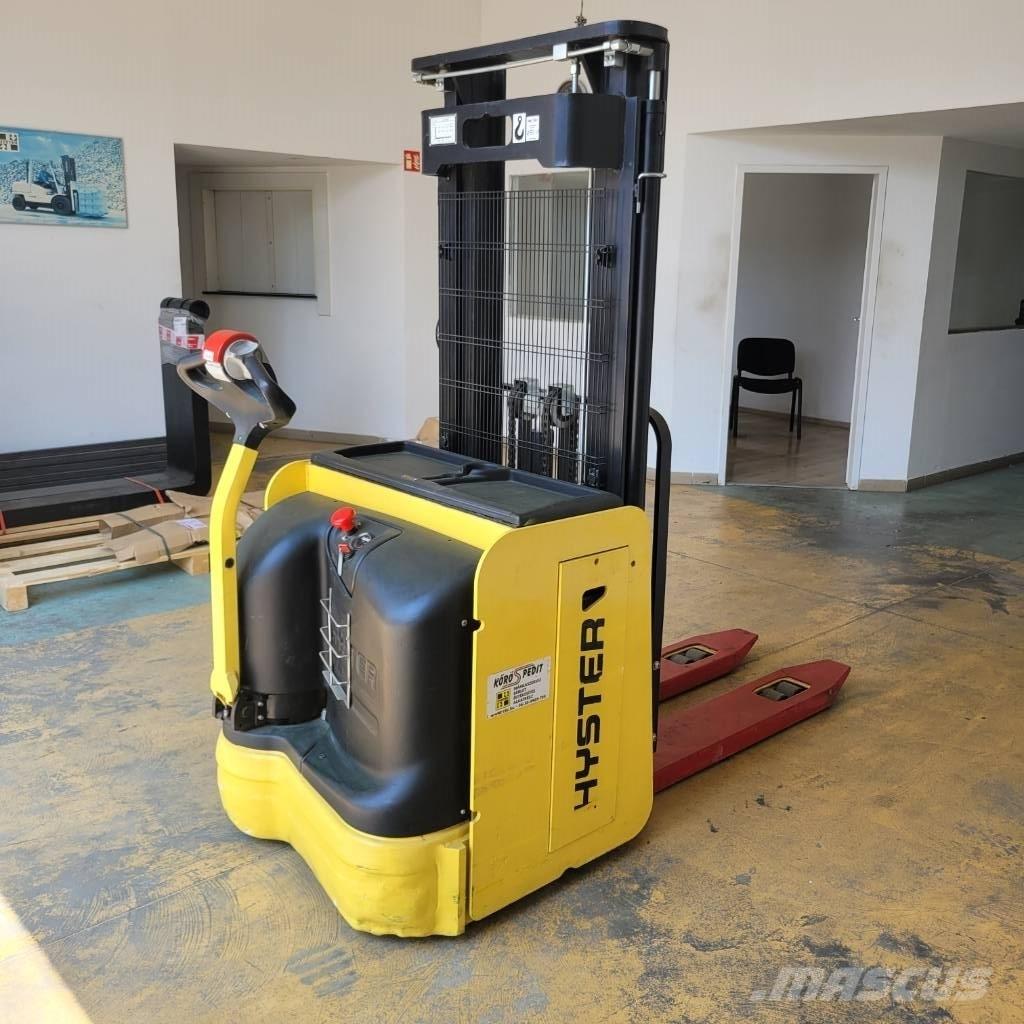 Hyster S1.4iL Gerbeur accompagnant