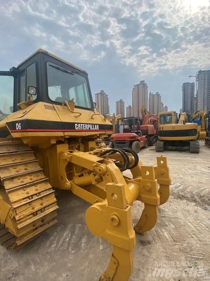 CAT D6R Bouteurs sur chenilles