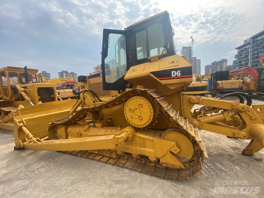 CAT D6R Bouteurs sur chenilles
