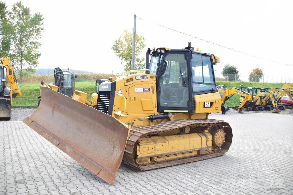 CAT D 5 K 2 LGP Bouteurs sur chenilles