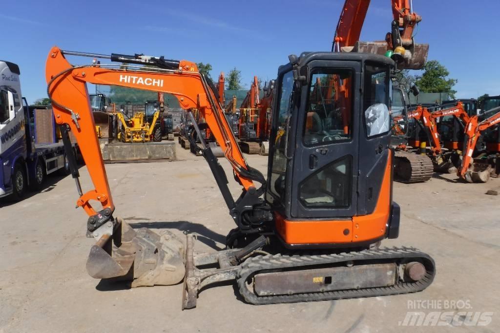 Hitachi ZX 33 U-5A Mini pelle < 7t