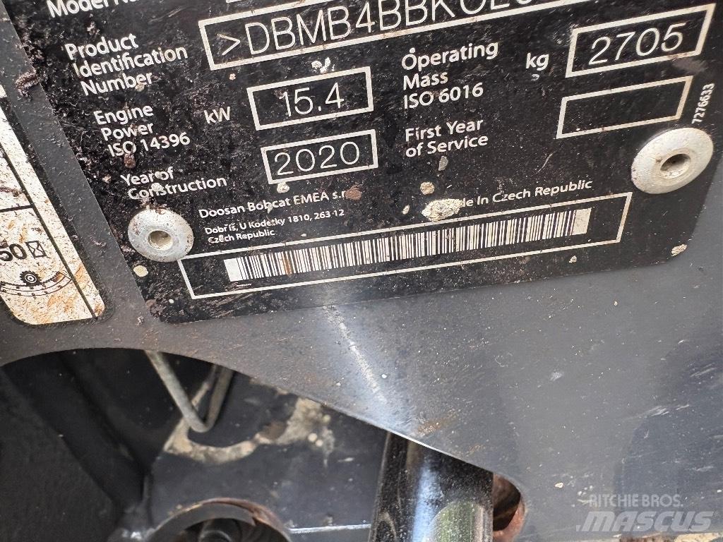 Doosan DX 27 Z Mini pelle < 7t