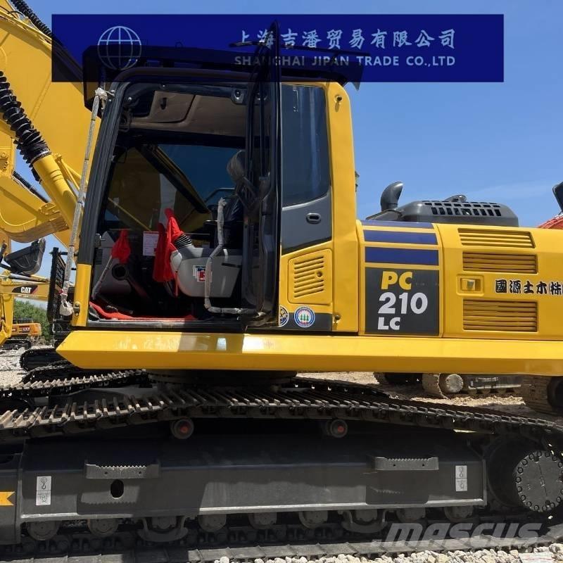 Komatsu PC 210 Pelle sur chenilles