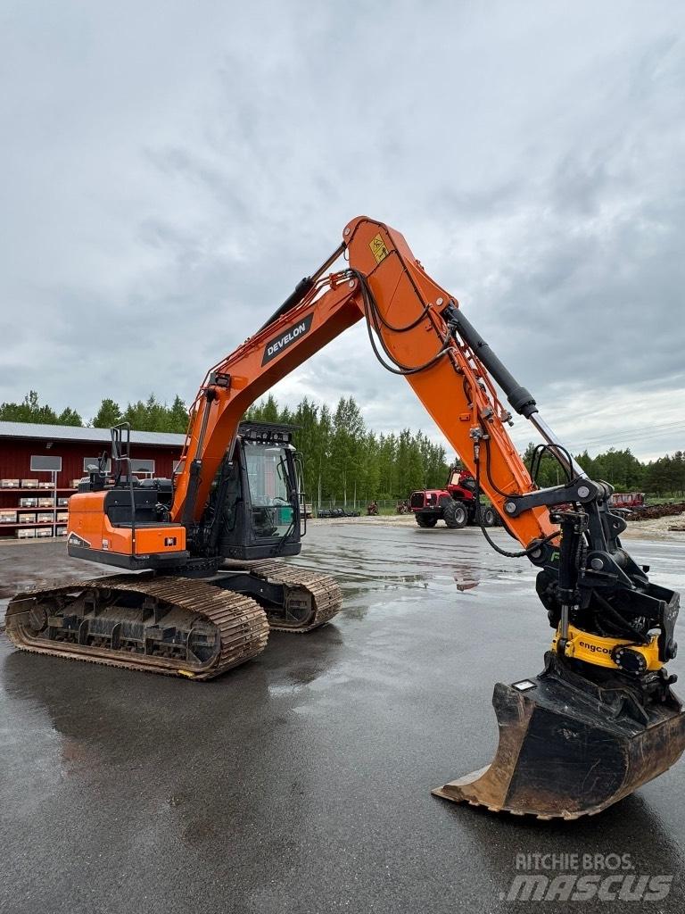 Develon DX 160 LC-7 Pelle sur chenilles