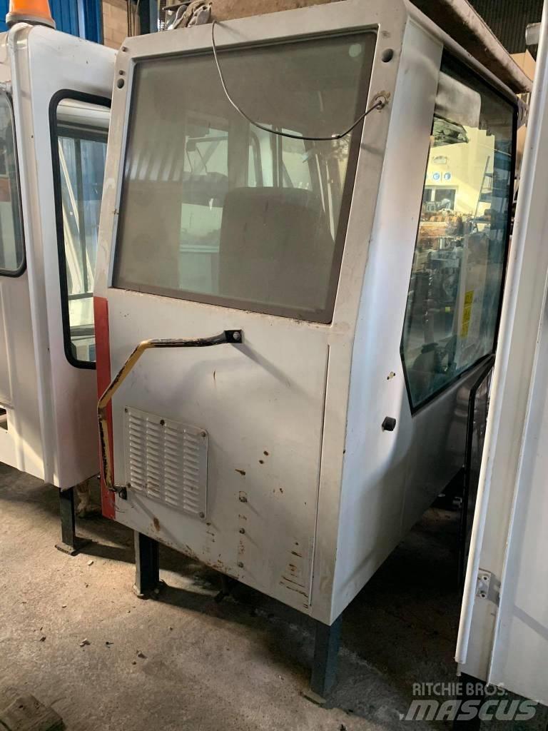 O&K Pms III Cabine
