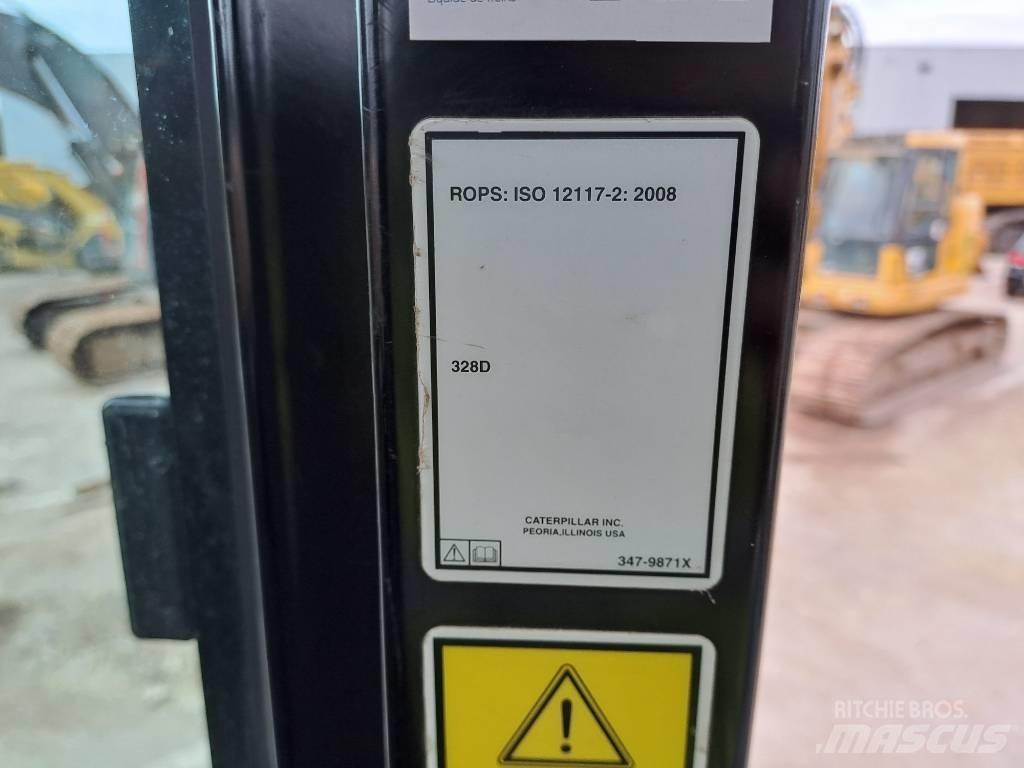 CAT 328DLCR Pelle sur chenilles