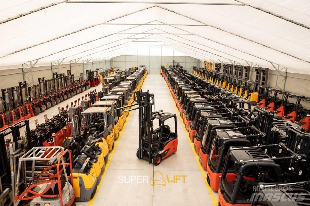 Jungheinrich EFG216k Chariots élévateurs électriques