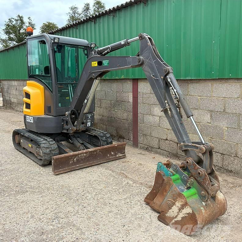 Volvo ECR25D Mini pelle < 7t