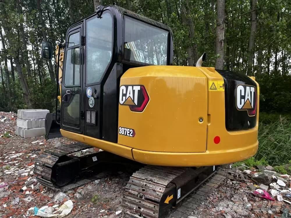 CAT 307 Pelle sur chenilles