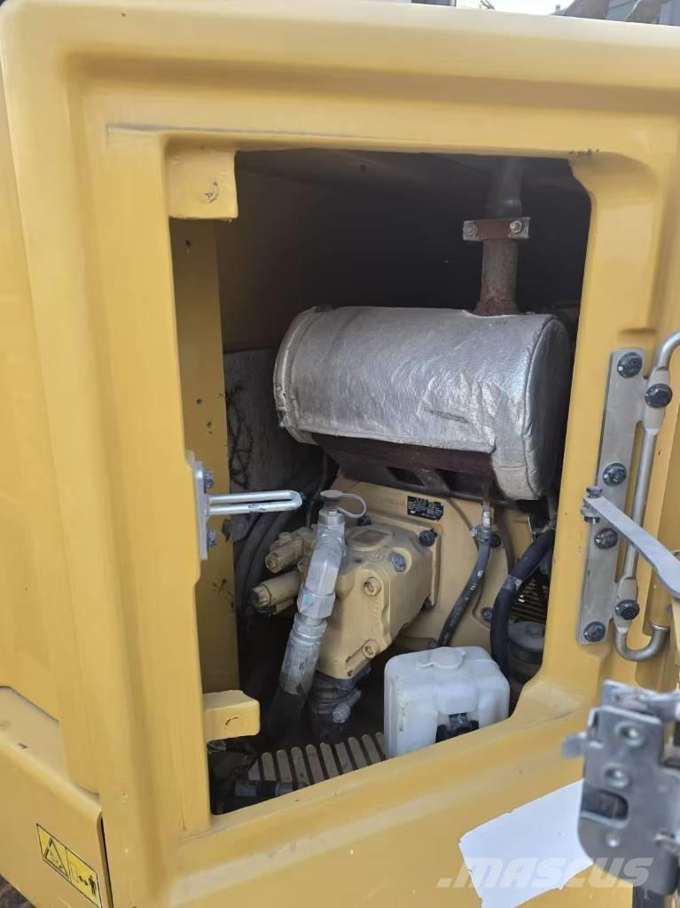 CAT 306 Mini pelle < 7t