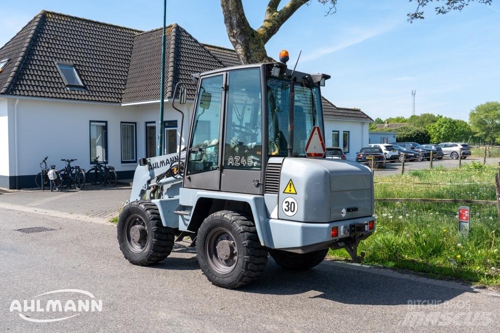 Ahlmann AZ 45e Chargeuse sur pneus