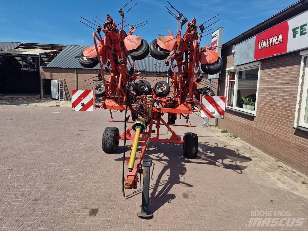 Kuhn GF 10802 T Rateau faneur