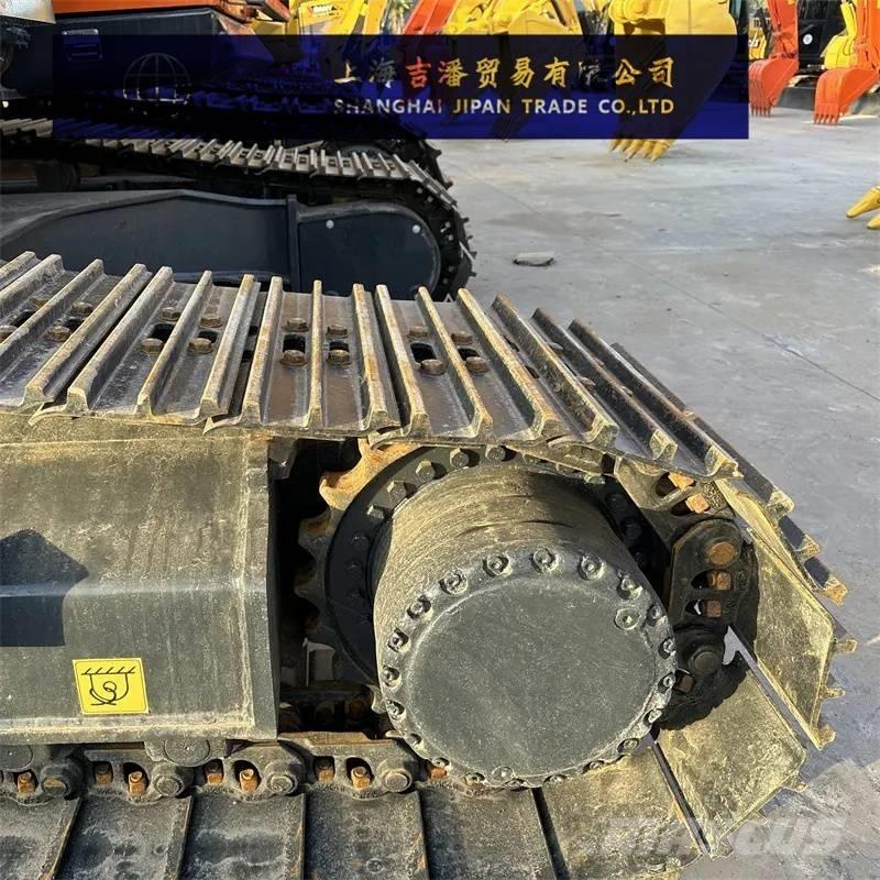 Doosan DX 300 Pelle sur chenilles