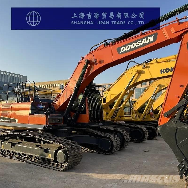 Doosan DX 300 Pelle sur chenilles