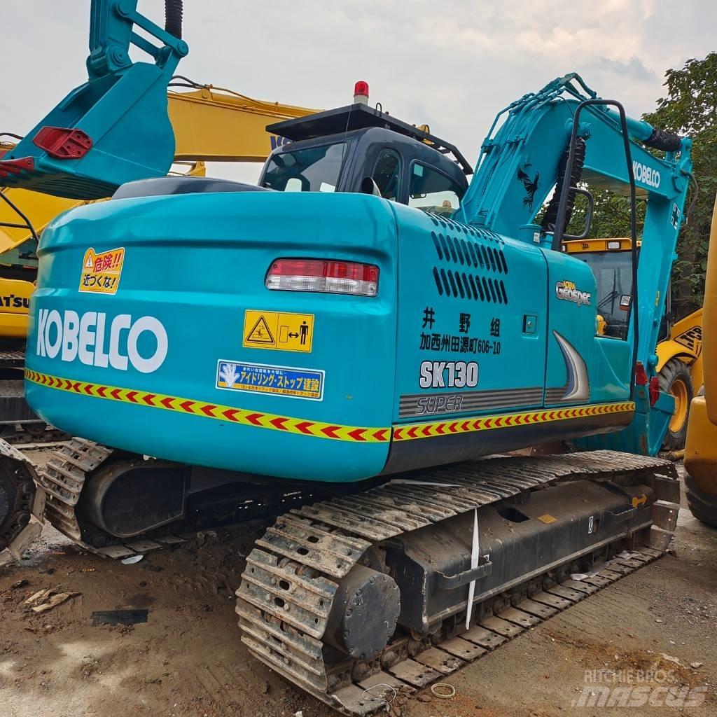 Kobelco SK 140 Pelle sur chenilles