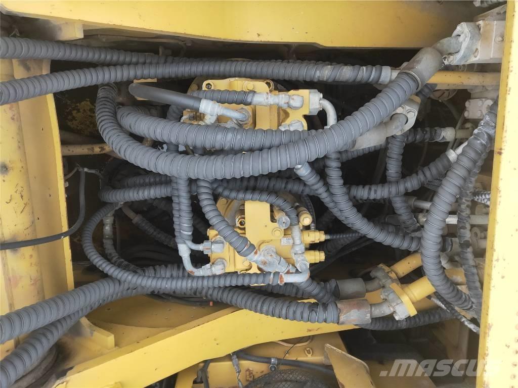 CAT 349DL Pelle sur chenilles