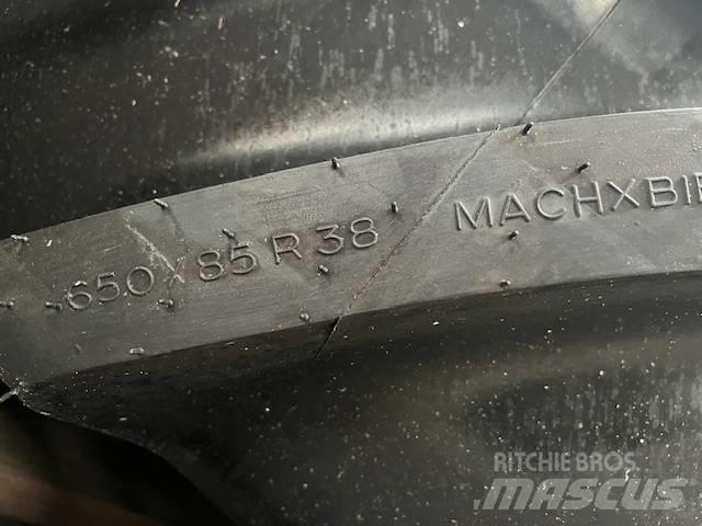 Michelin MachXBib Pneus, roues et jantes