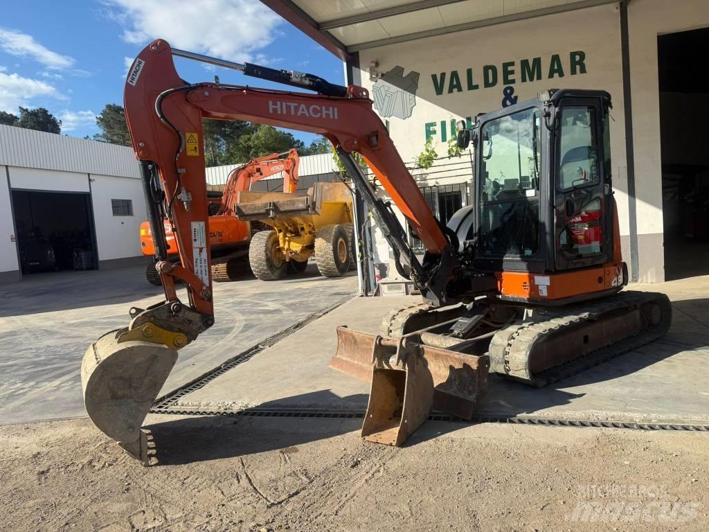 Hitachi ZX 48 U Mini pelle < 7t