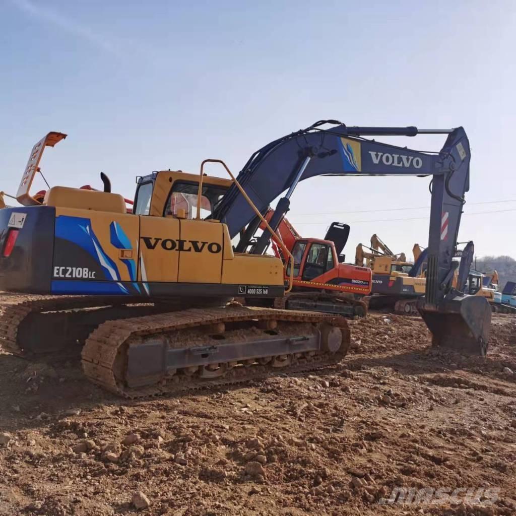 Volvo EC210B Pelle sur chenilles