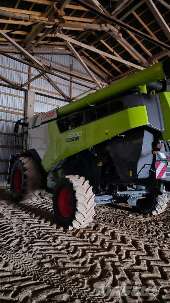 CLAAS Lexion 6700 Moissonneuse batteuse
