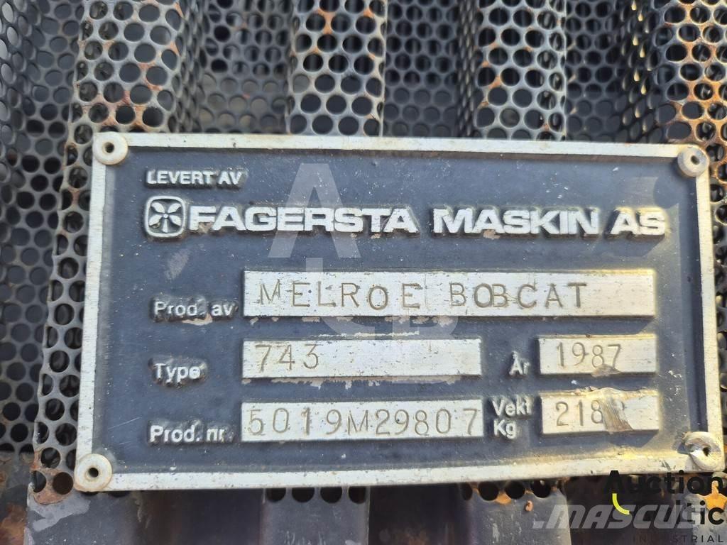 Bobcat 743 Chargeuse compacte