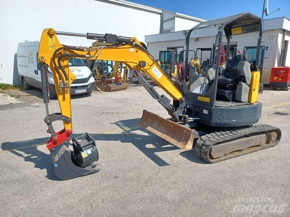 Bobcat E 26 Mini pelle < 7t