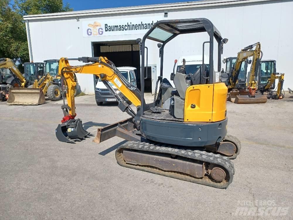 Bobcat E 26 Mini pelle < 7t