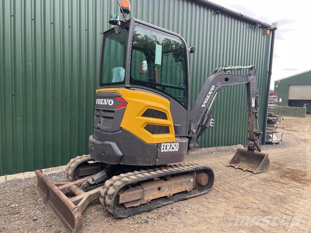 Volvo ECR 25 D Mini pelle < 7t