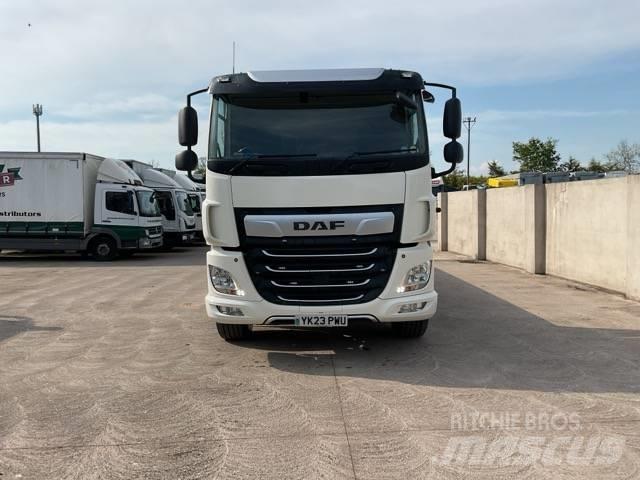 DAF CF 450 Camion treuil