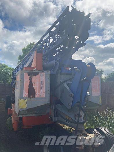 Potain IGO 50 Autre grue