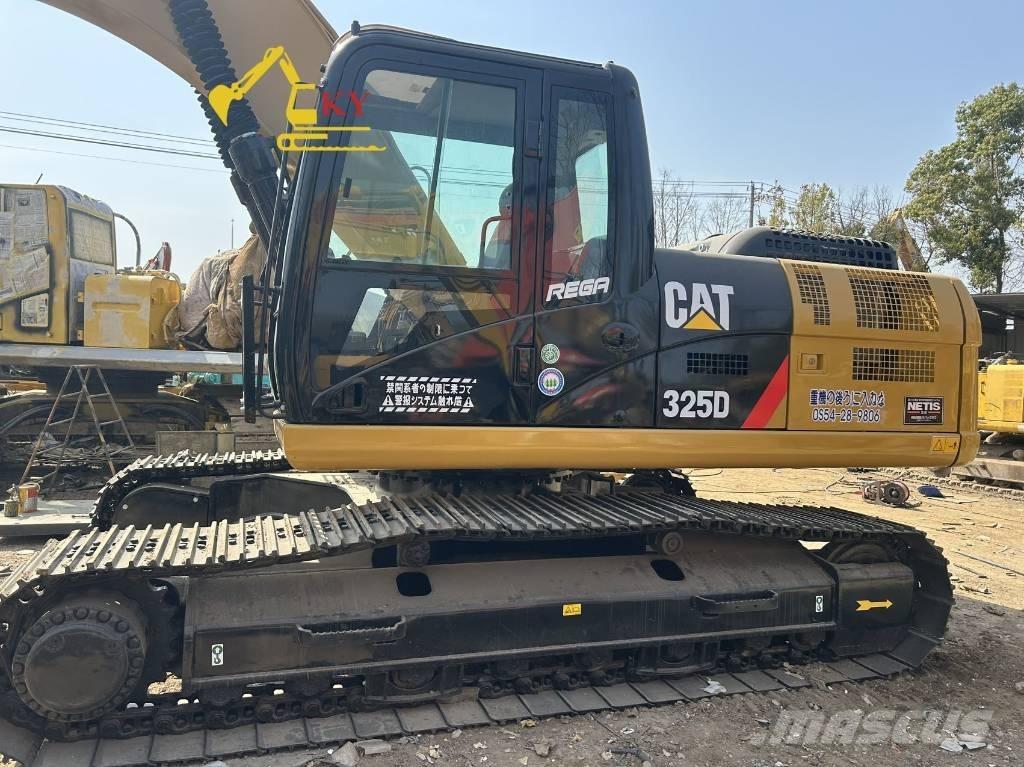 CAT 325 Pelle sur chenilles