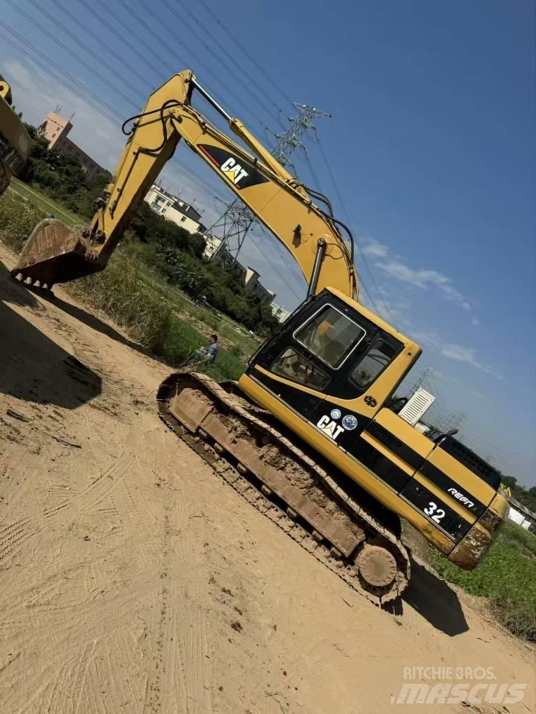 CAT 320 B Pelle sur chenilles