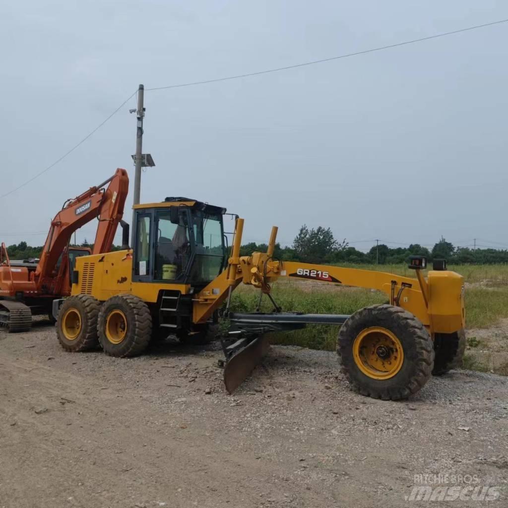 XCMG GR 215 Niveleuse