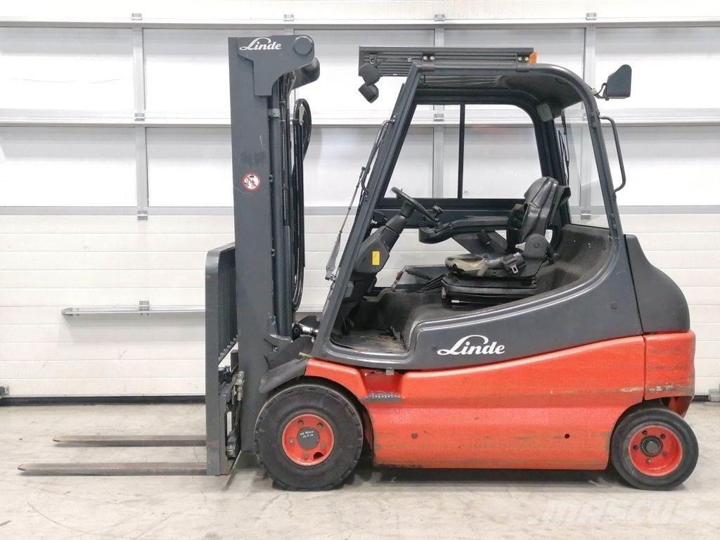 Linde E25-03 Chariots élévateurs électriques