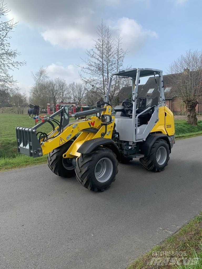 Wacker Neuson WL28 Chargeuse sur pneus