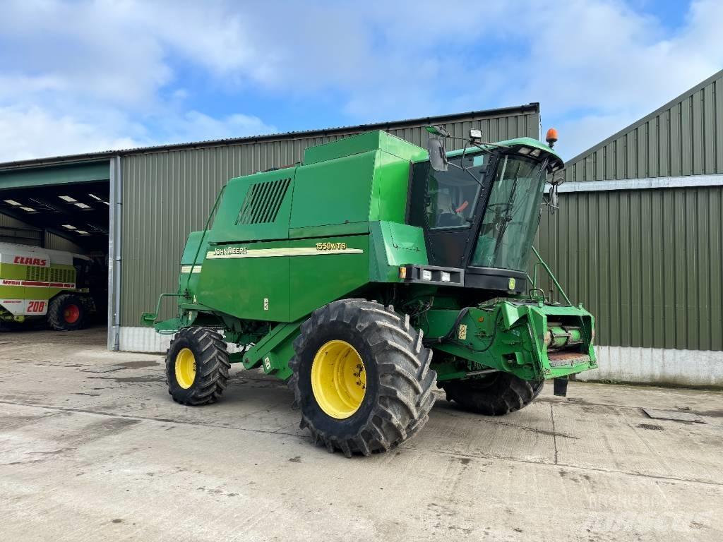 John Deere 1550 WTS Moissonneuse batteuse
