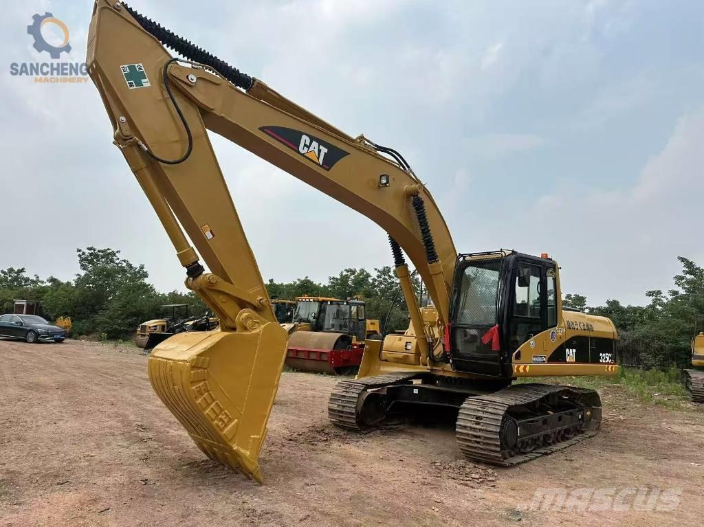 CAT 325 CL Pelle sur chenilles