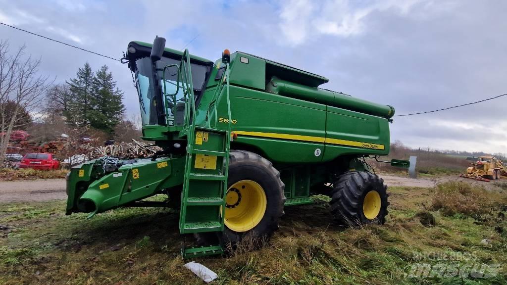 John Deere S 690 Moissonneuse batteuse